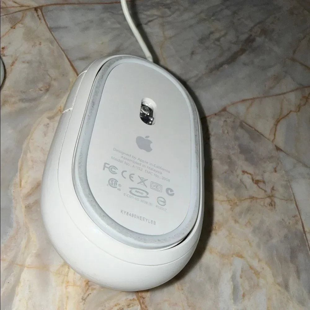 Apple‎ Classic White Wired Mouse